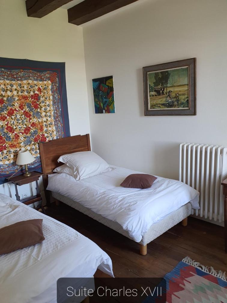 Le Presbytere De La Cite Royale De Лош Номер фото